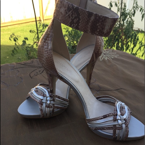 Joan & David shoes - Picture 2 of 8